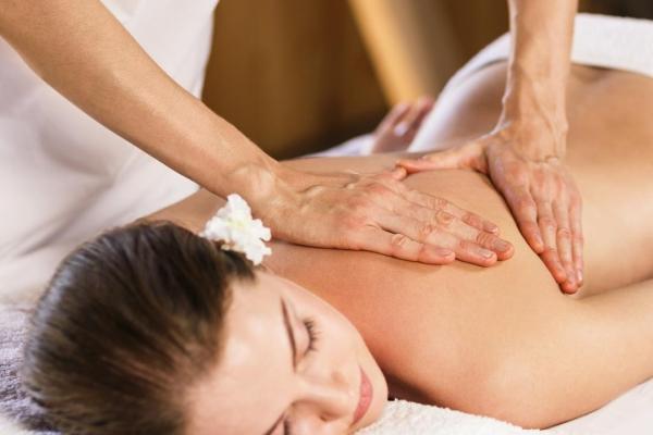 PURE Relaxing Massage 60 Mins