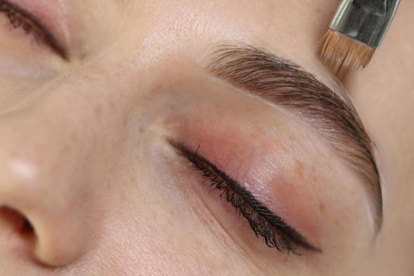 Eyebrow Shaping