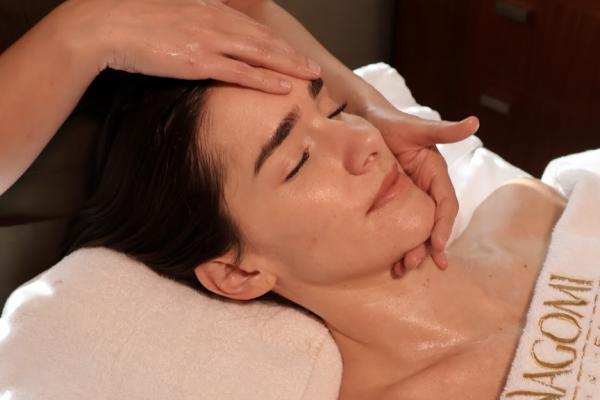 Hydra 4HA Facial 90min