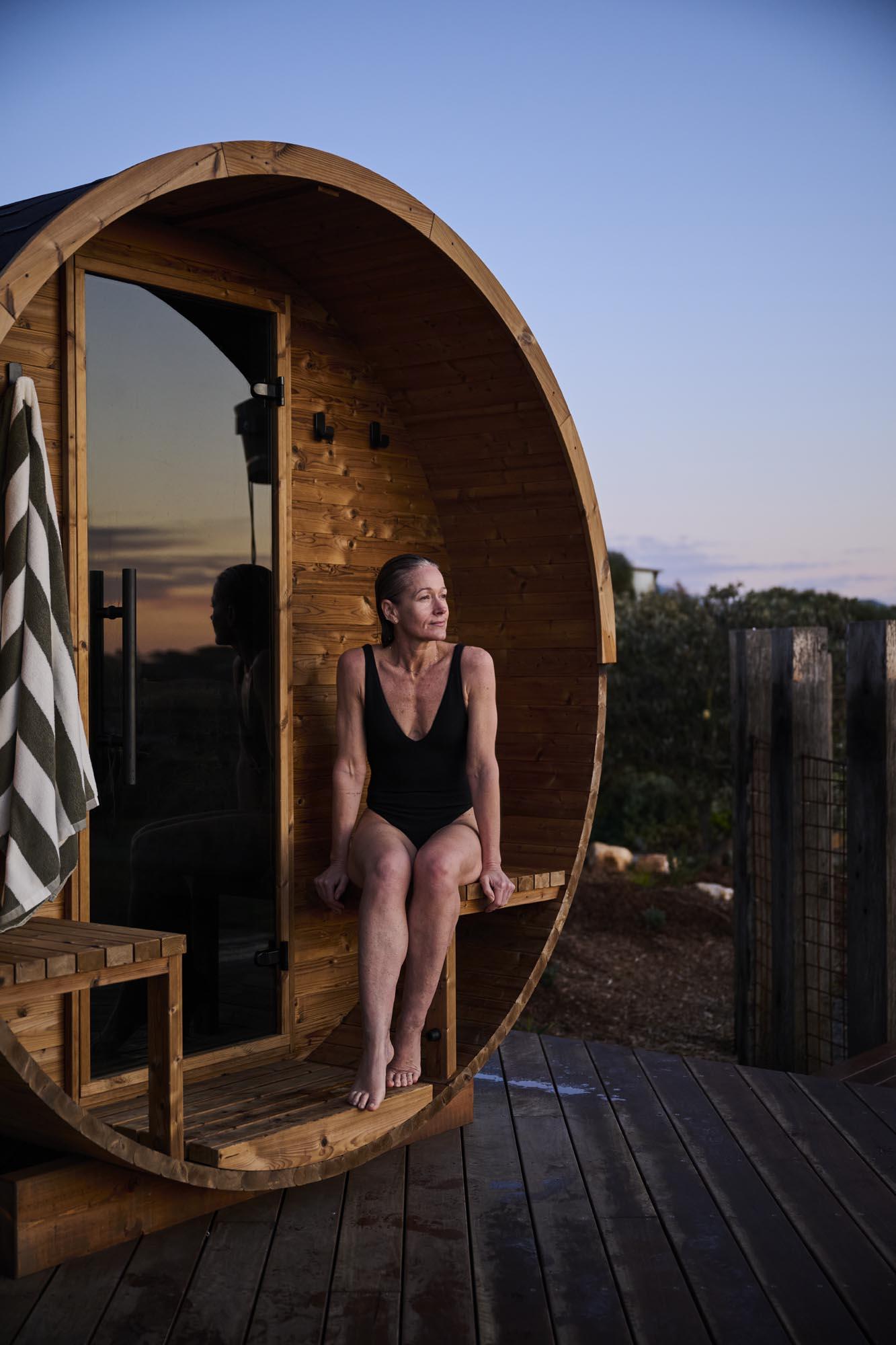 Body Therapy 60 min & Bathe + Sauna + Plunge 90 Minutes