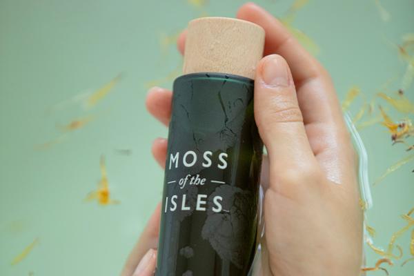 MOSS of The ISLES 90 Minute Quiet Massage