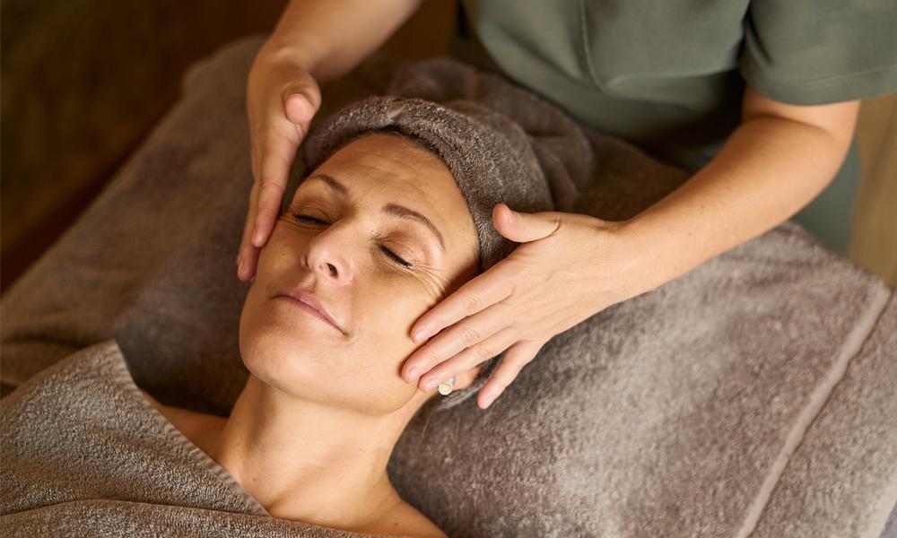 Mothers Day Edition - Champagne Brunch Spa Day