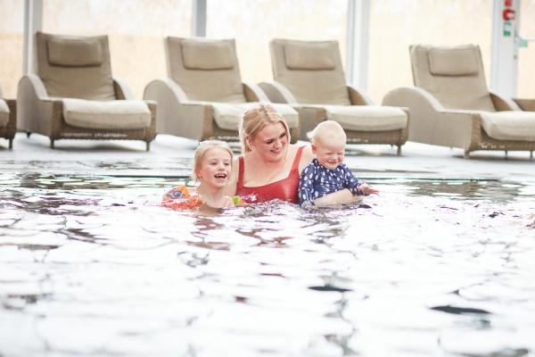 Indoor Family Swim 1000