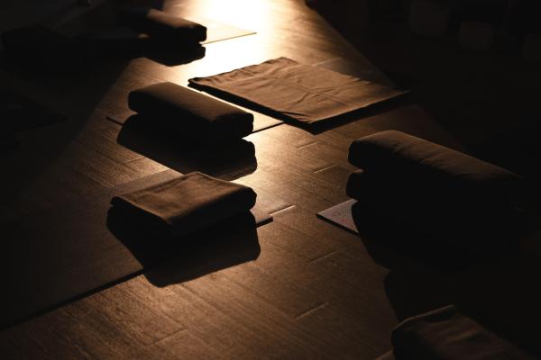 ✦ Mindful Movement + Meditation