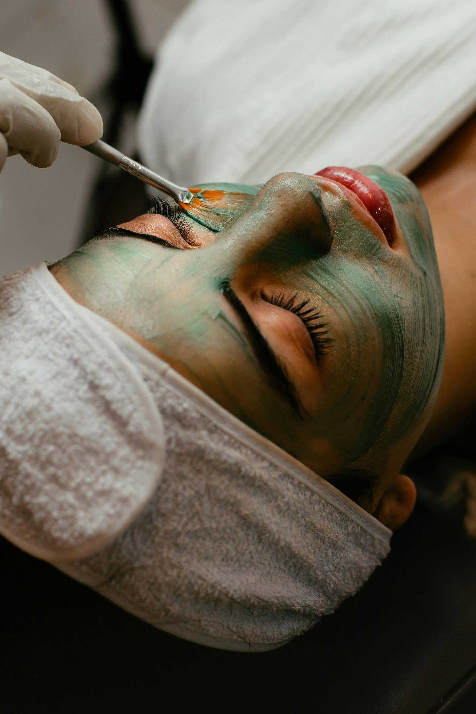 DETOX FACIAL