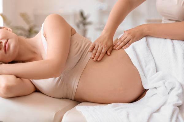 Pregnancy Back Massage