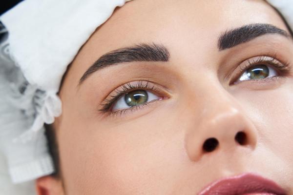 Farging av bryn- Eyebrow tinting