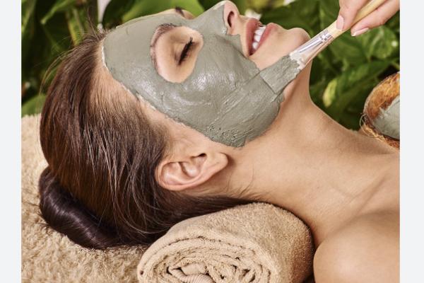 50 min - Aveda Facial