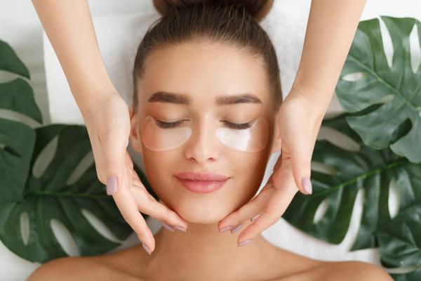Champneys 100 Years Young Facial