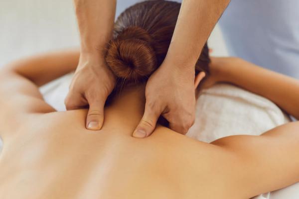 Champneys Express Back Massage