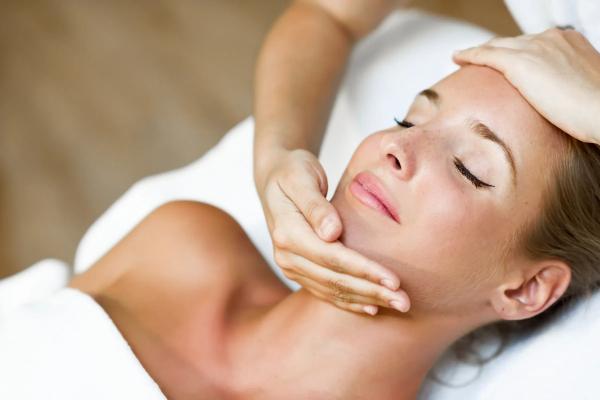Champneys Tibetan Head Massage