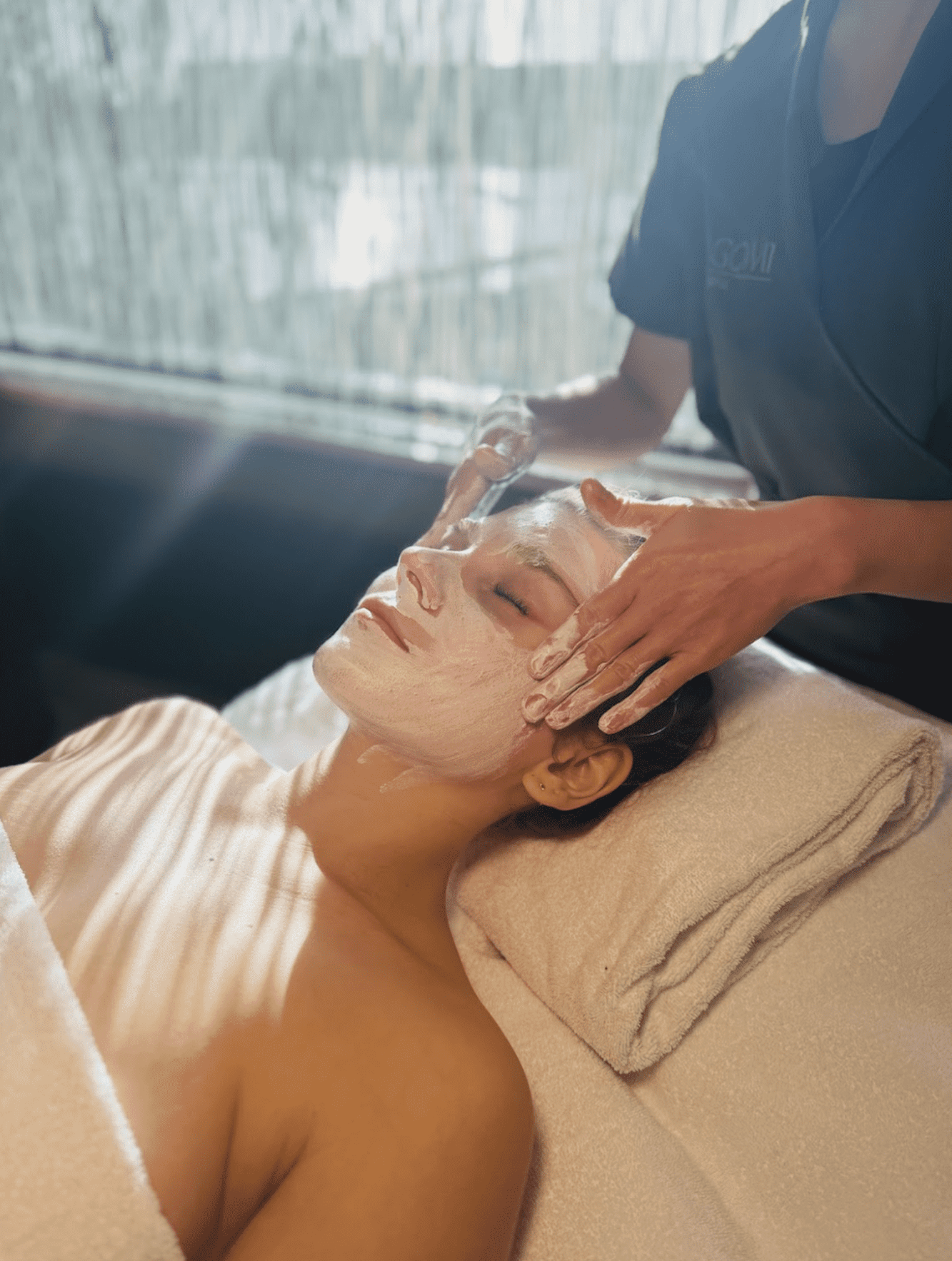 The Glow Defense Intensive Facial | 90 min