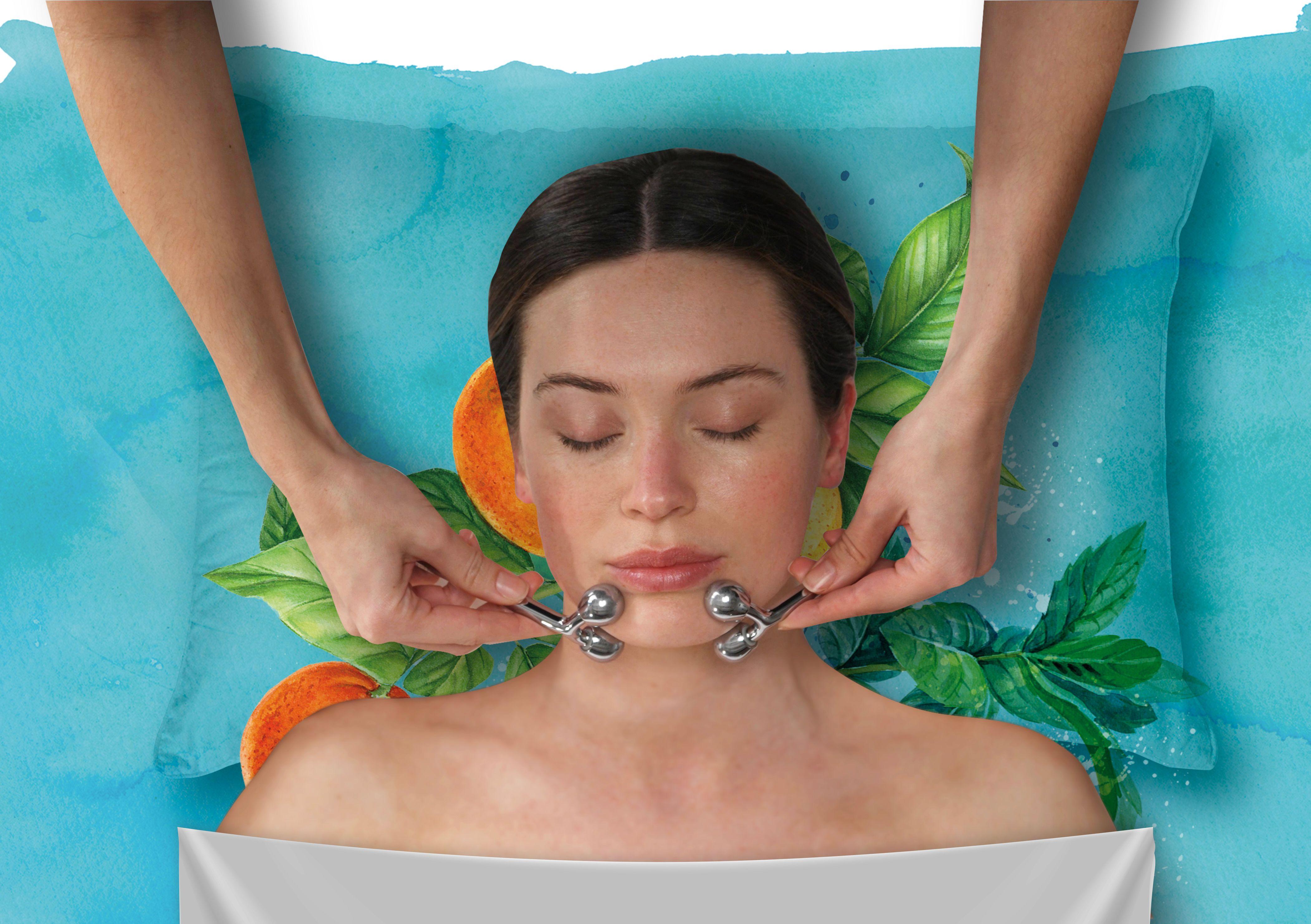 All About The Glow | Vitamin C Facial