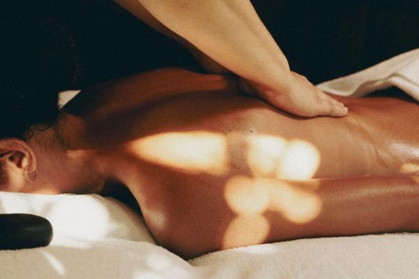 IMPERIAL RELAXING MASSAGE 60 MIN