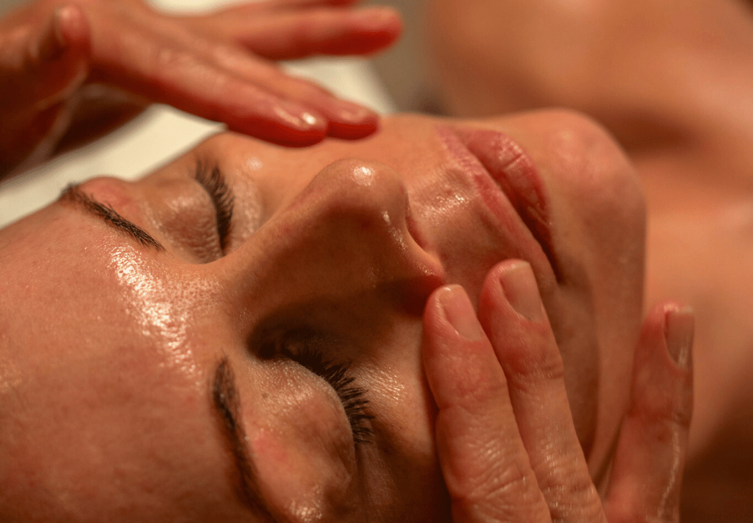 Pro-Glow Genius Facial