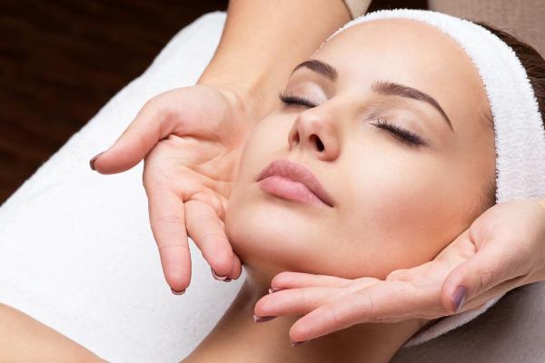 March & April Special - Elemis Rose Facial