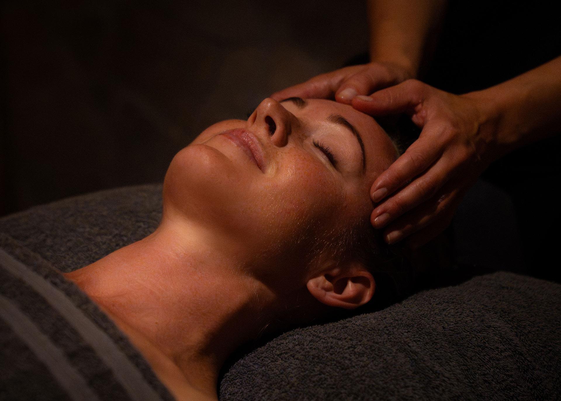 Relaxing Back & Face Ritual 50 minutes