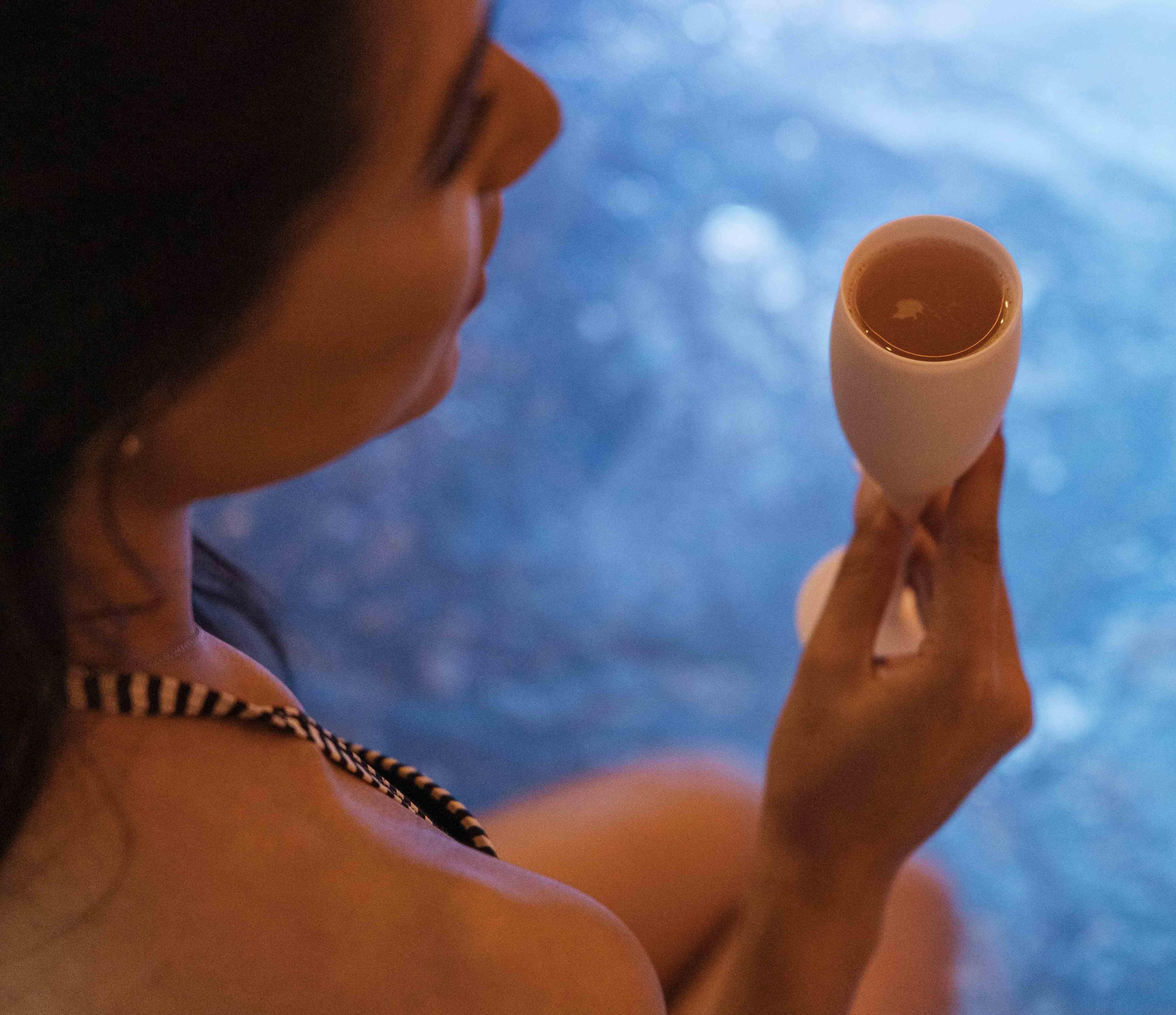 Mother's Day Spa Experience - Spa Access & 60-Minute Treatment