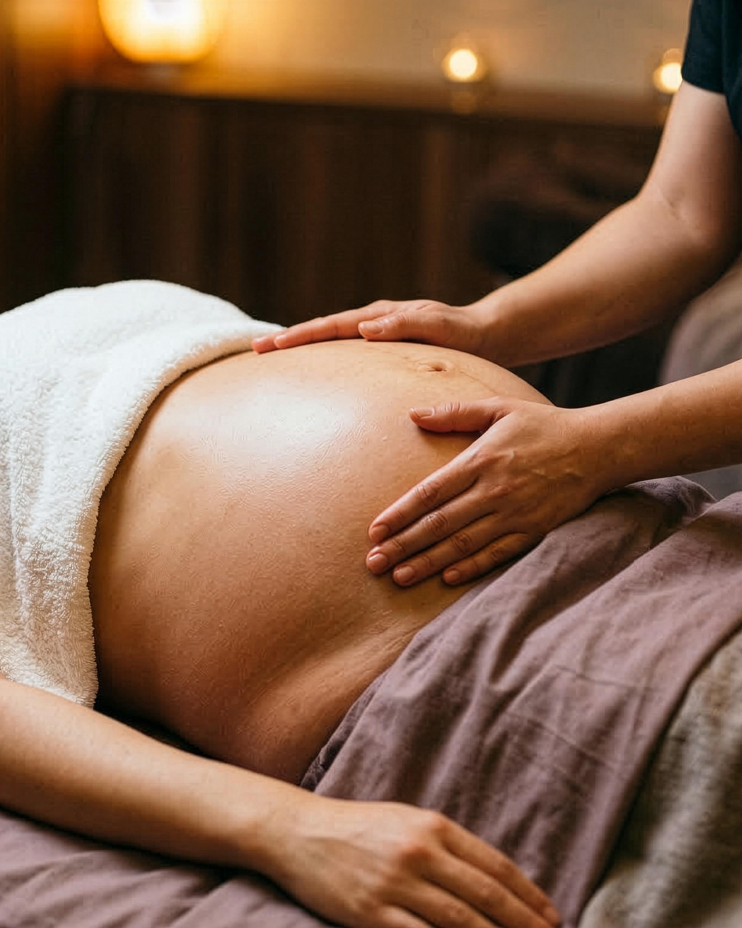 Elemis Expert Peaceful Pregnancy Massage