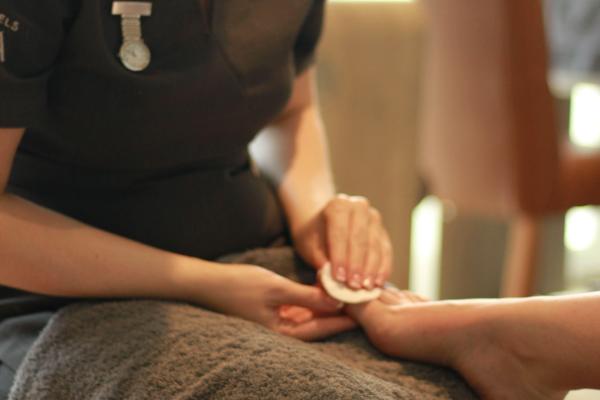 The Gel Bottle Luxury Pedicure - Gel Polish