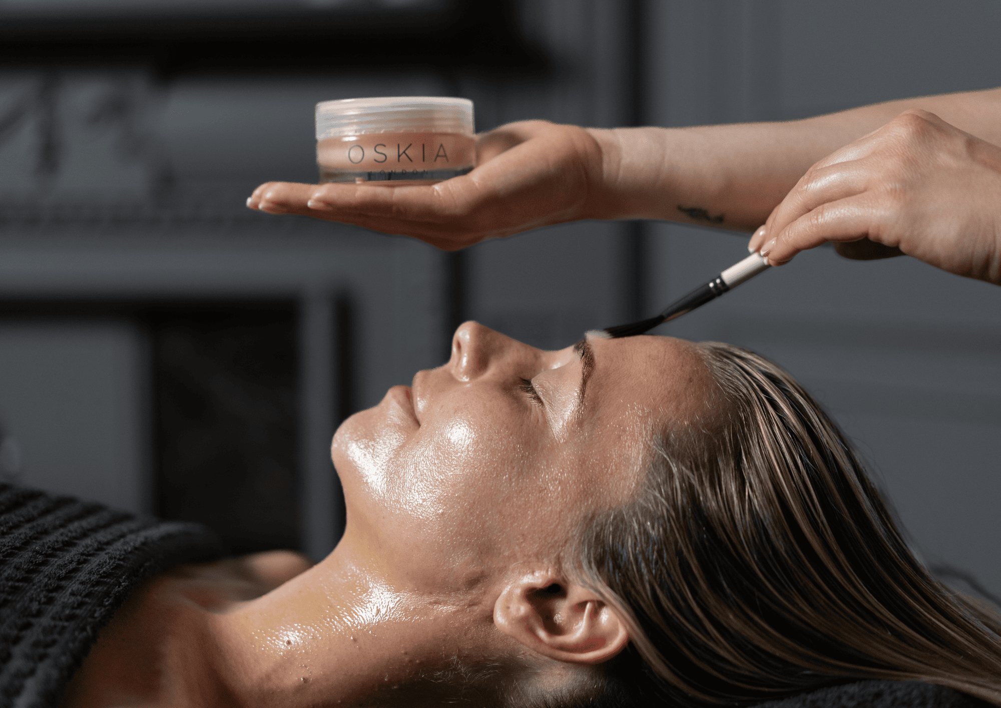 OSKIA Vitamin Glow on The Go Facial