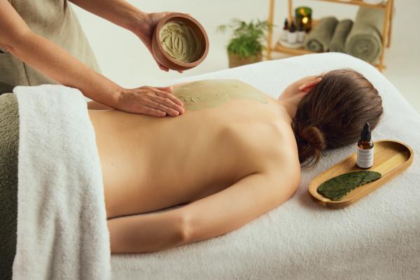 Detox Body Wrap (90 Minutes)