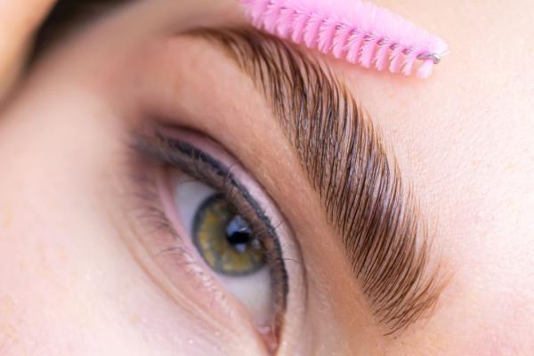 Eyebrow Wax