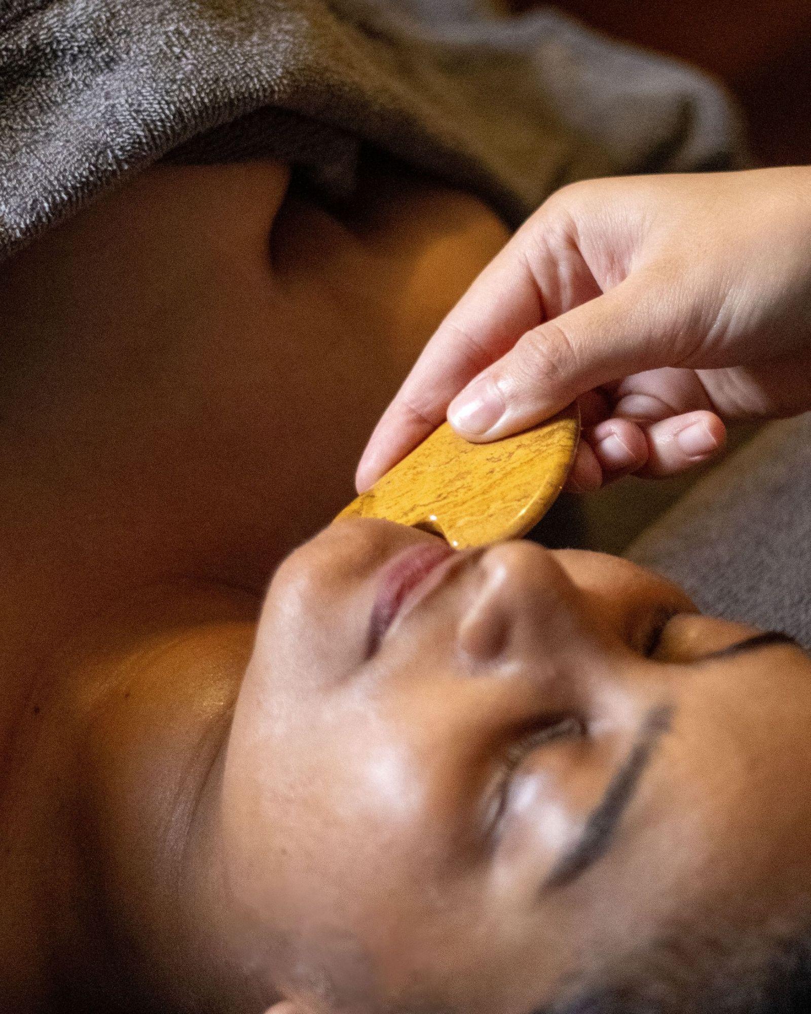 Summer Glow | Seasonal Offer