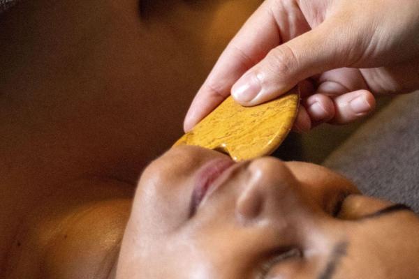 Summer Glow | Seasonal Offer