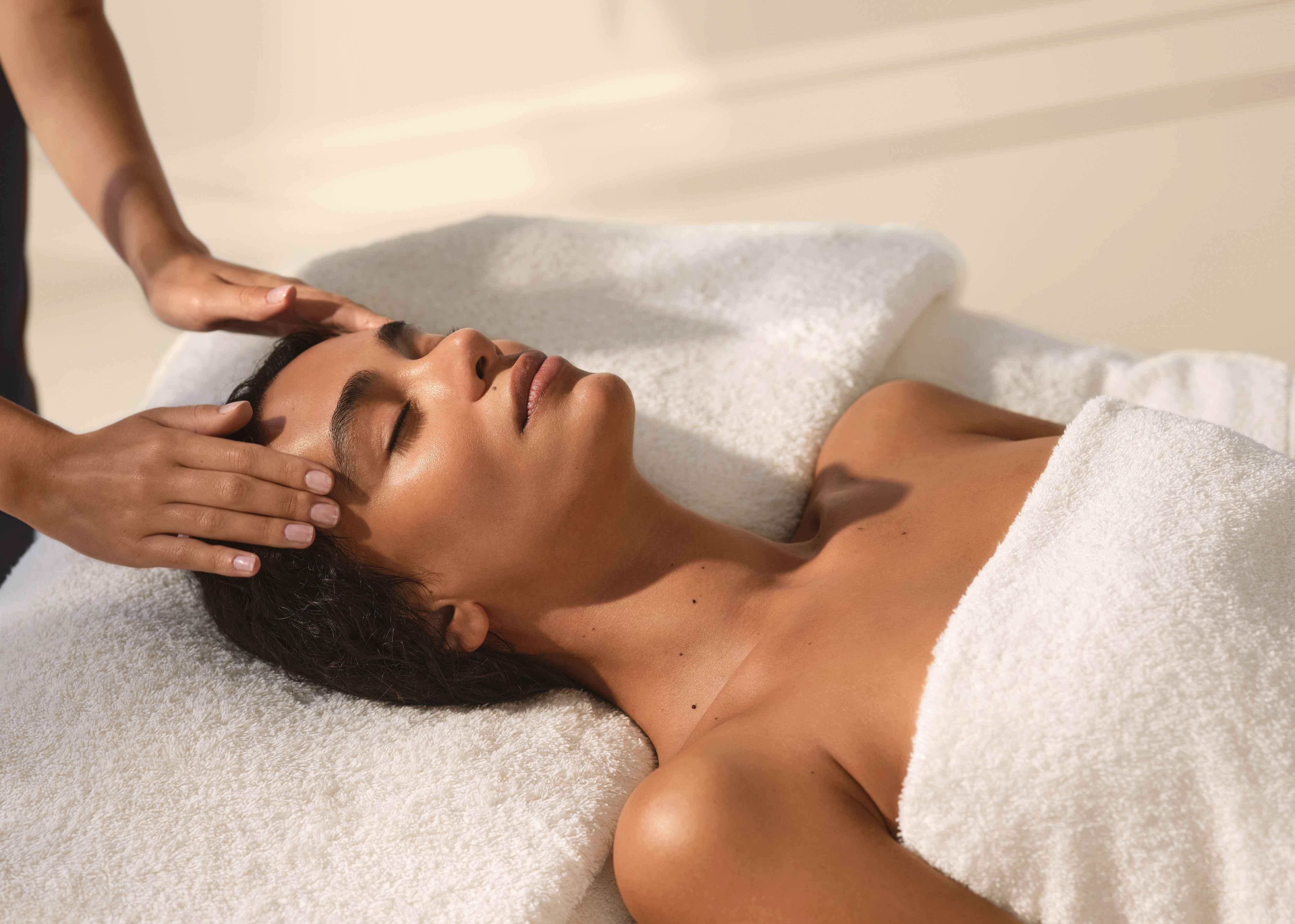 75-minute Bespoke Acupuncture and Massage