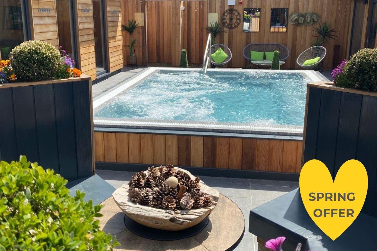 50-Minute Treatment + 2 hour Spa