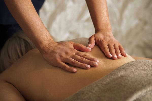 Full-body massage · 90 min