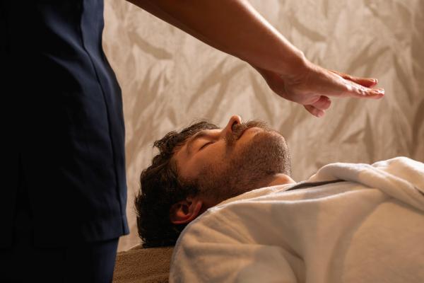 Reiki treatment · 60 min