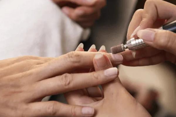 Classic Manicure