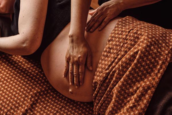 Pregnancy Massage 30 Mins