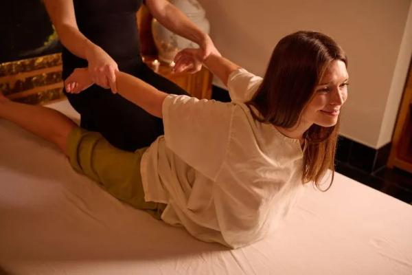 Body Treatment - Traditional Thai Massage (Full Body)