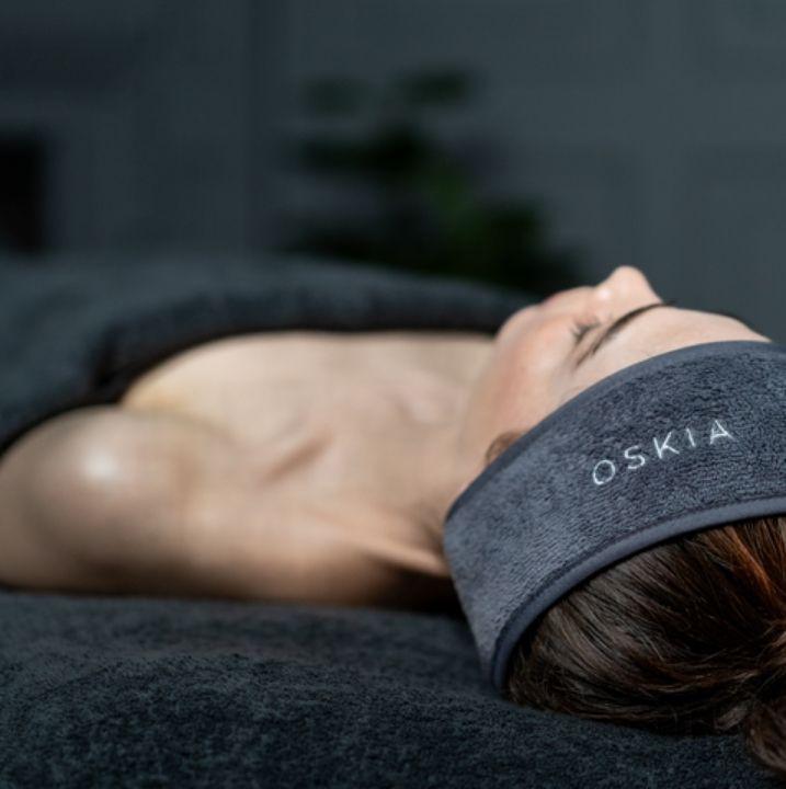 OSKIA Bespoke Nurturing Warm Oil Massage