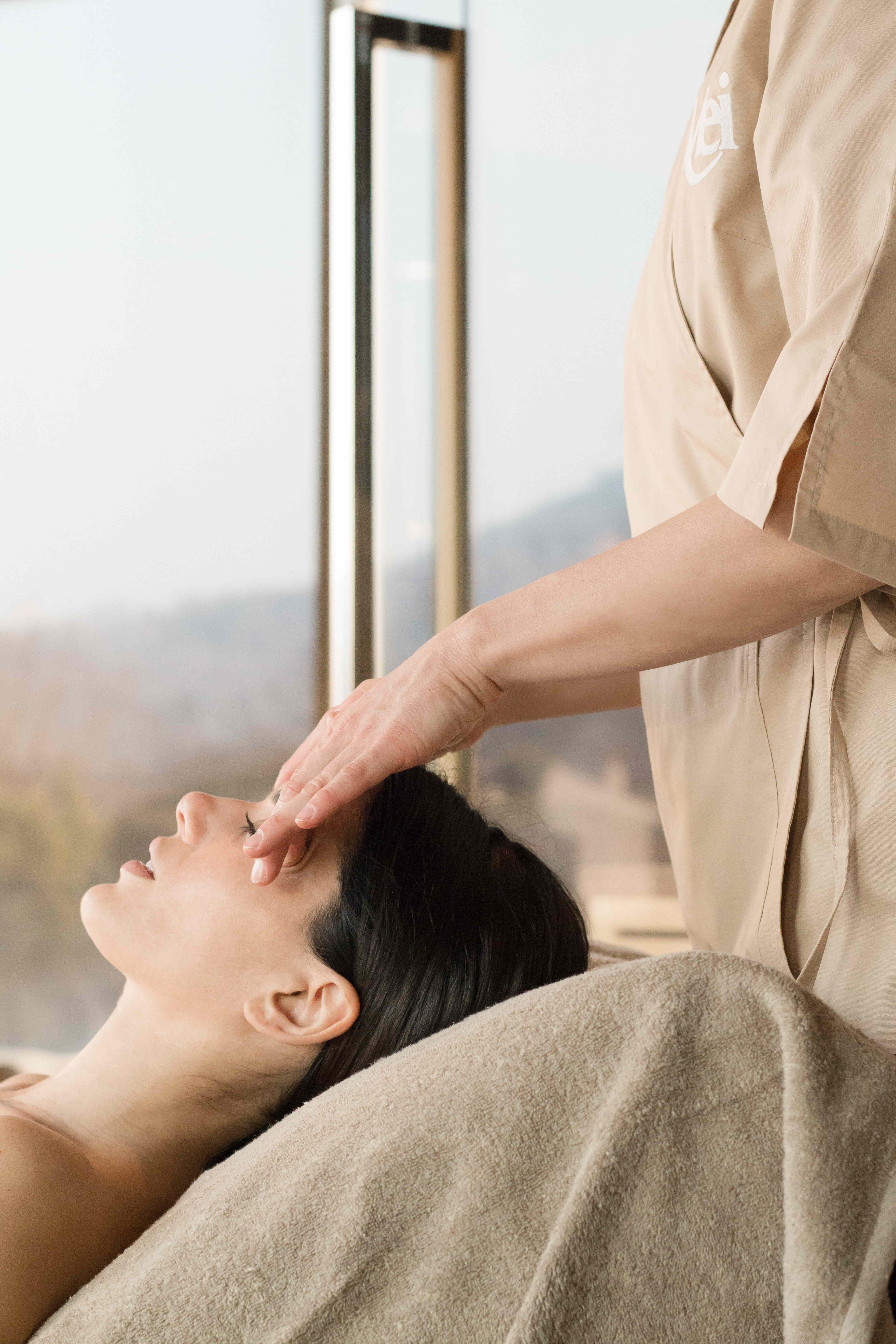 Prenatal Massage 90min