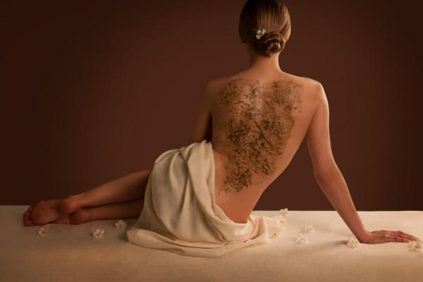 VOYA Organic Hydrating Body Scrub