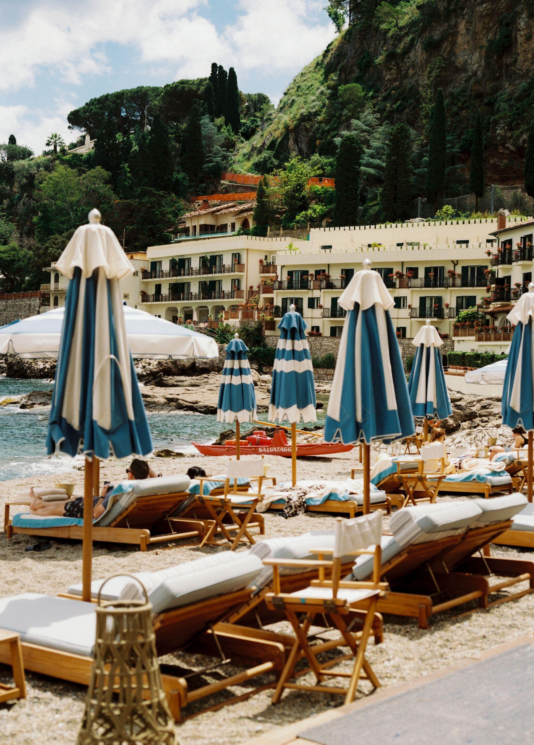 Sun Loungers - Up to 2 people