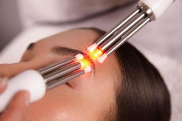 CACI Eye Revive