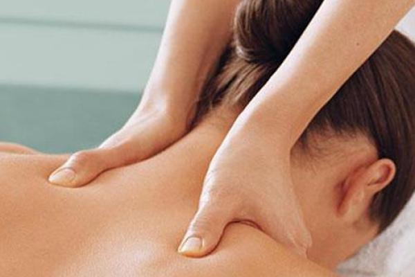 Back Neck Shoulder massage with Mini Facial 60min