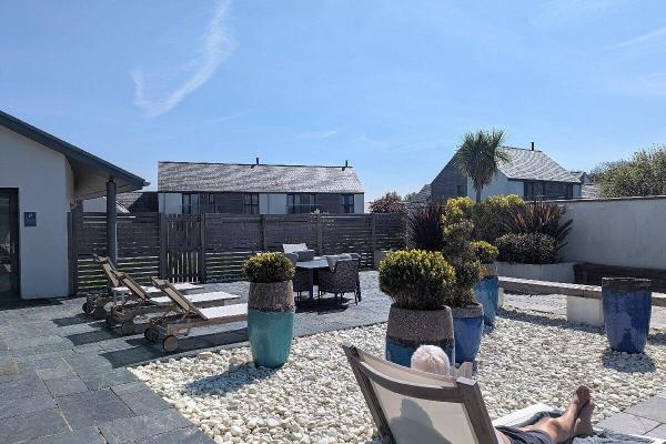 Spring Serenity 14:00-17:00