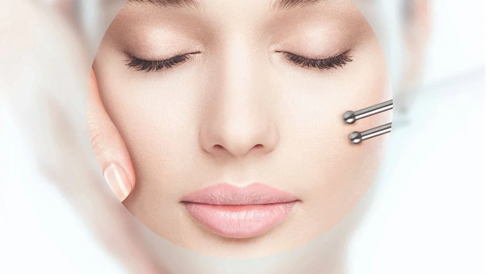 Elemis Expert Tech+ Facial