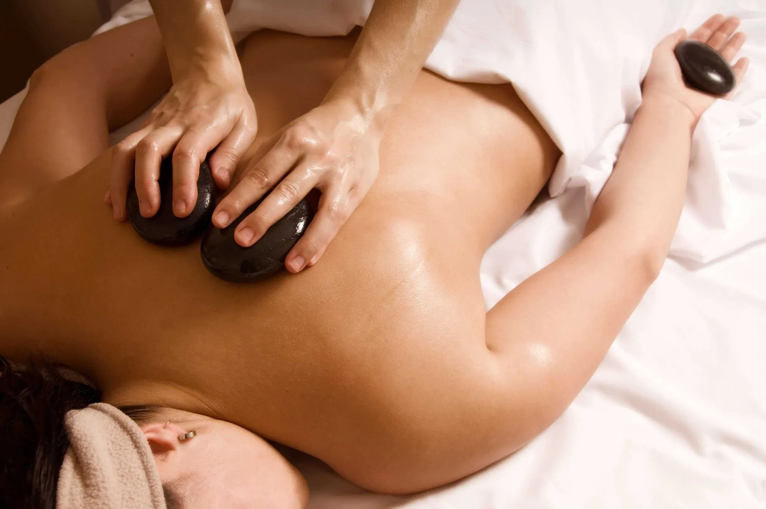 Best of Both: Hot Stone Back Massage & Bespoke Facial