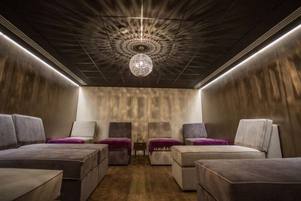 Couples pre-wedding deluxe package