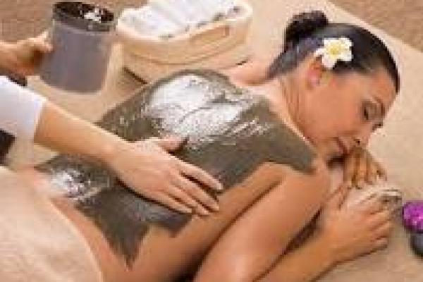 Italian Mineral Mud Wrap