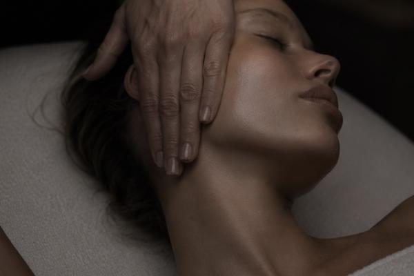 LYMA Advanced Superlift Sculpting Facial
