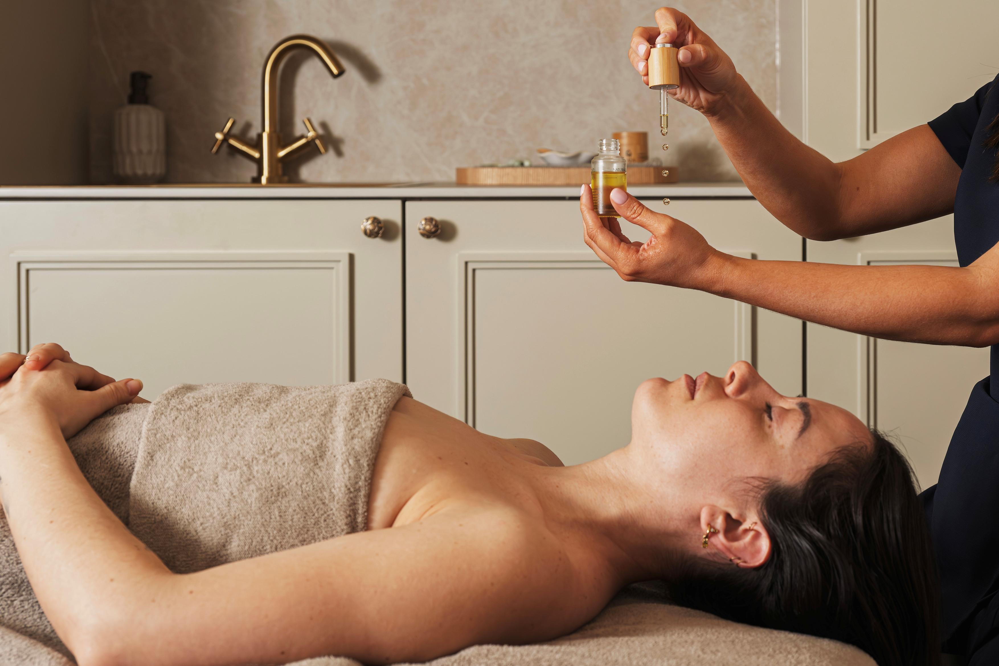 Taster Treatment · 30 min