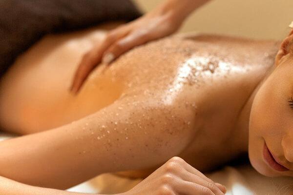 Full Body Salt Scrub (25 minutes)